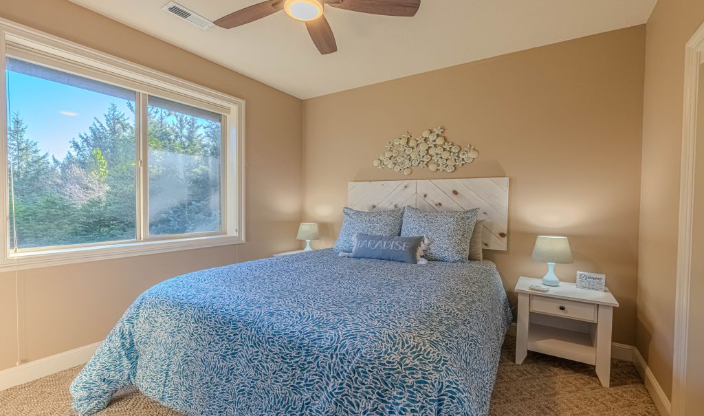 Bedroom 2 w/Queen size memory foam mattress & 50" TV.