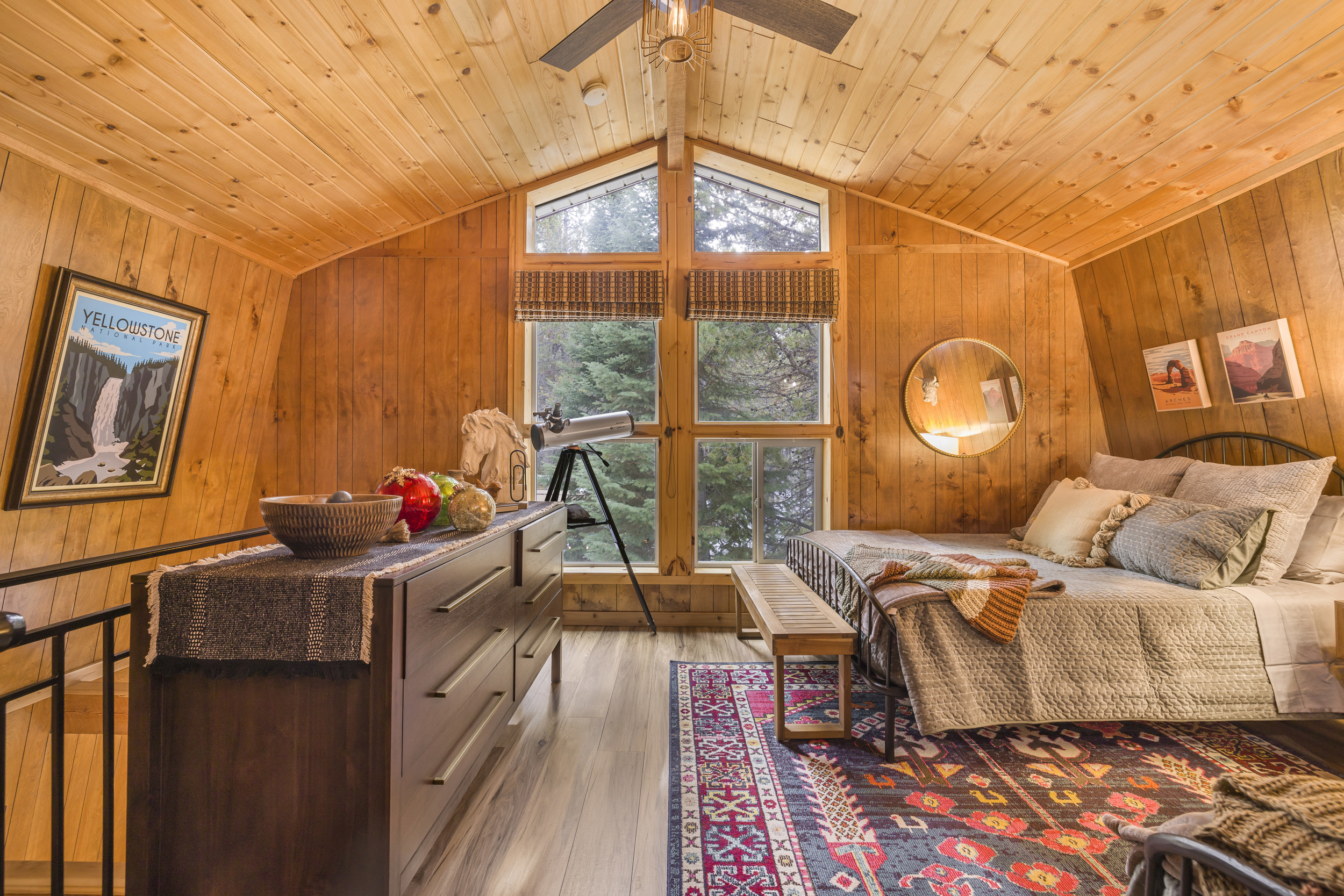 Loft on upper level w/ 2 queen beds (bedroom #3)