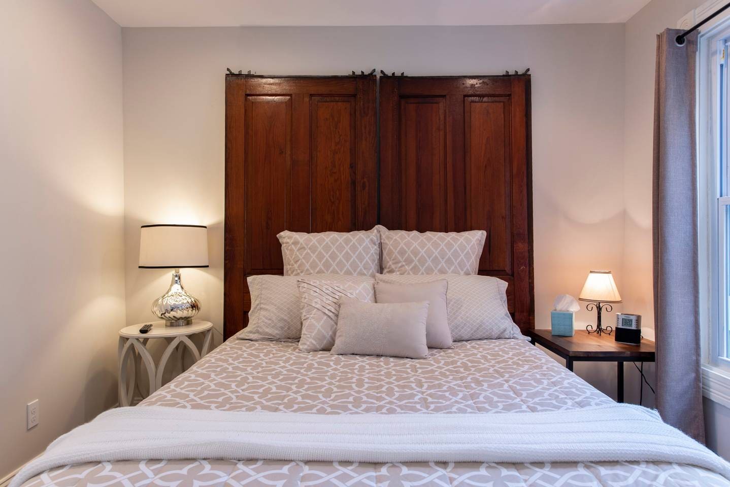Master Bedroom with Queen bed