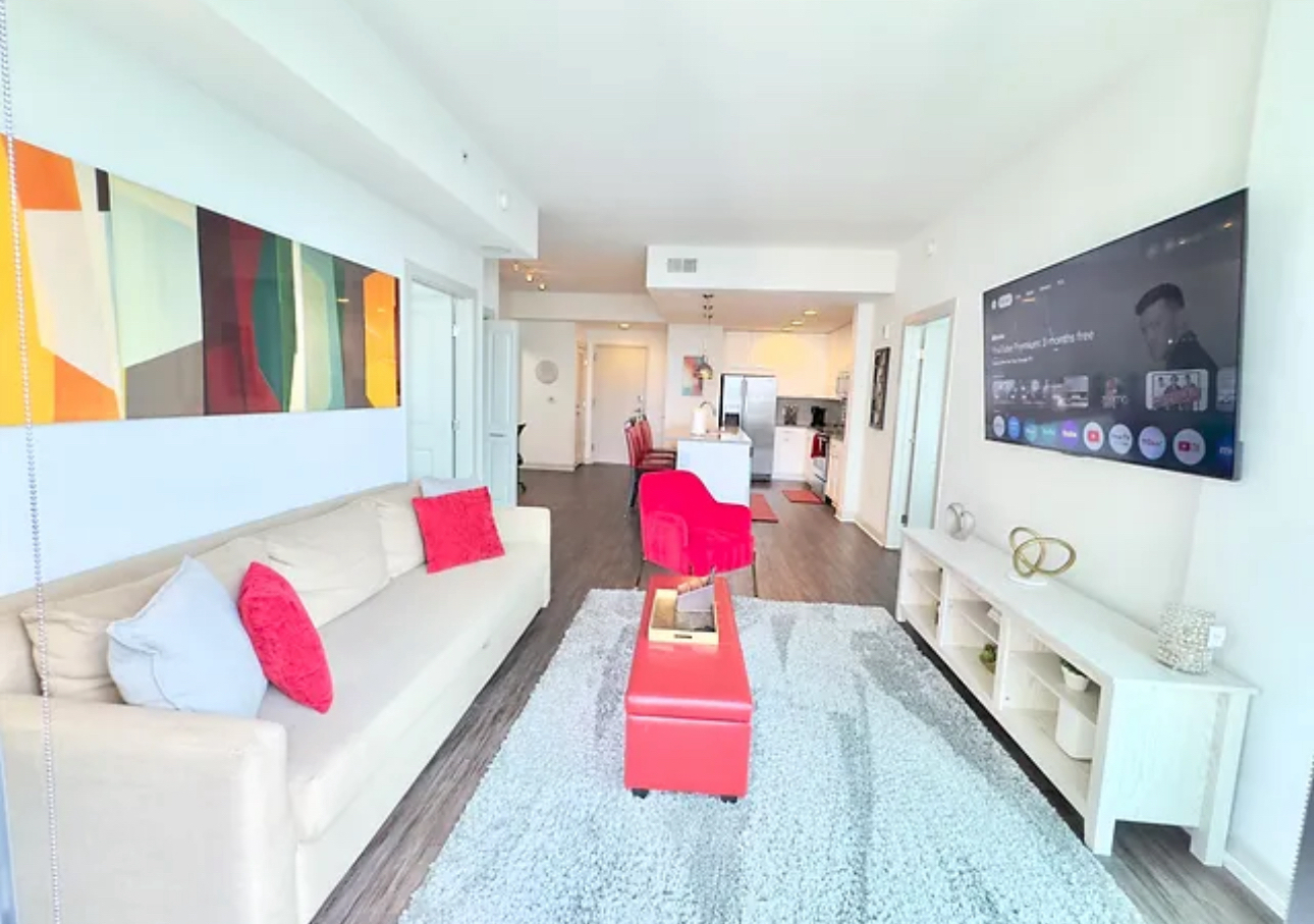 High-rise Living With Rooftop Pool And City Views - Elegant Retreat - Atlanta, GA