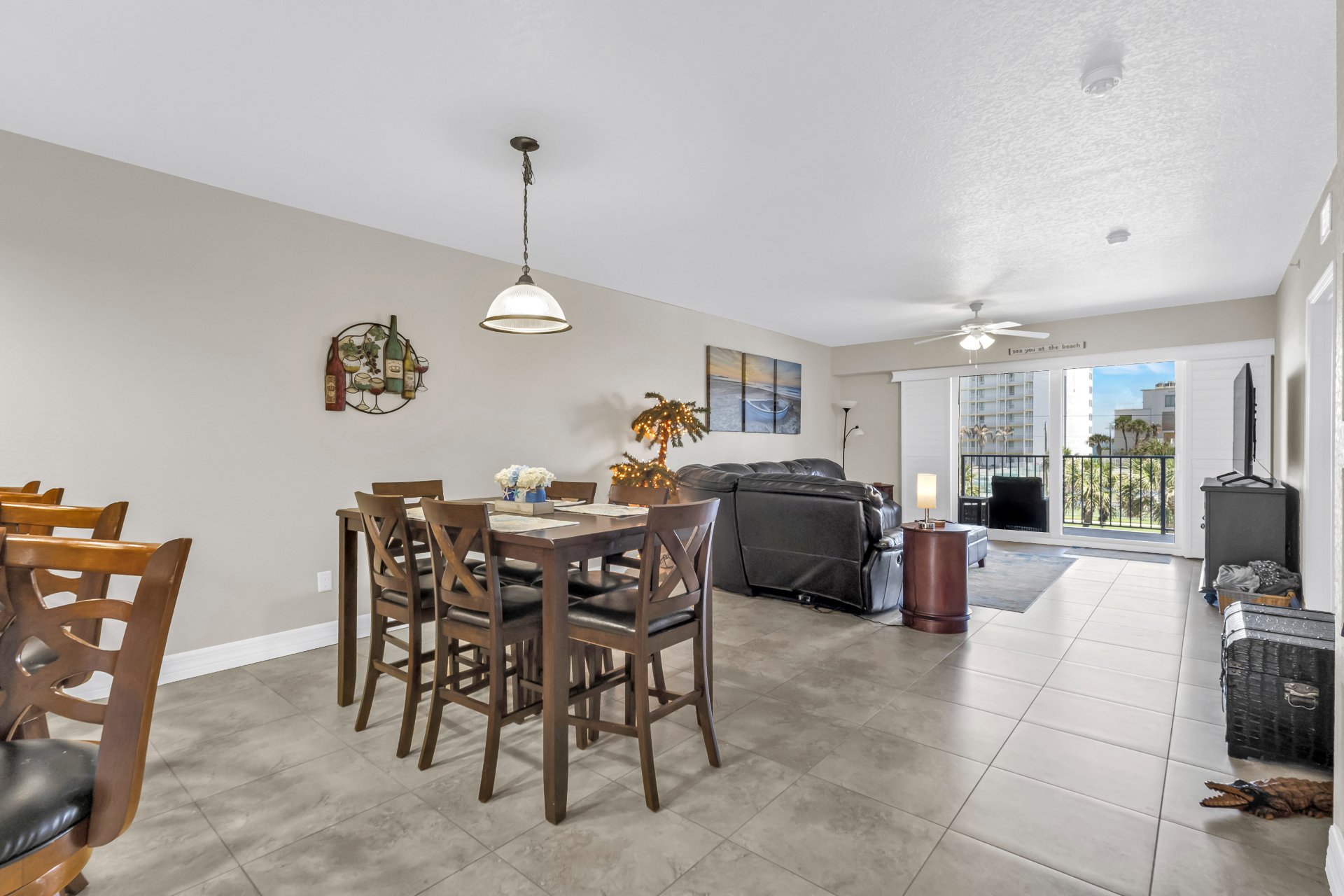 Living / dining room