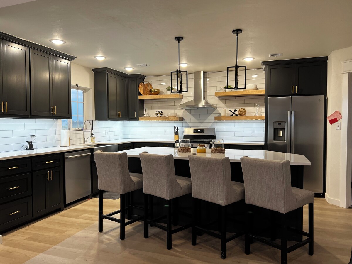 Well stocked modern Kitchen