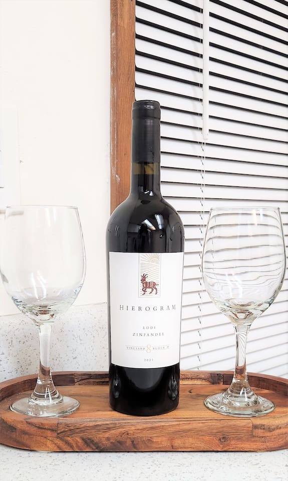 Welcome wine gift