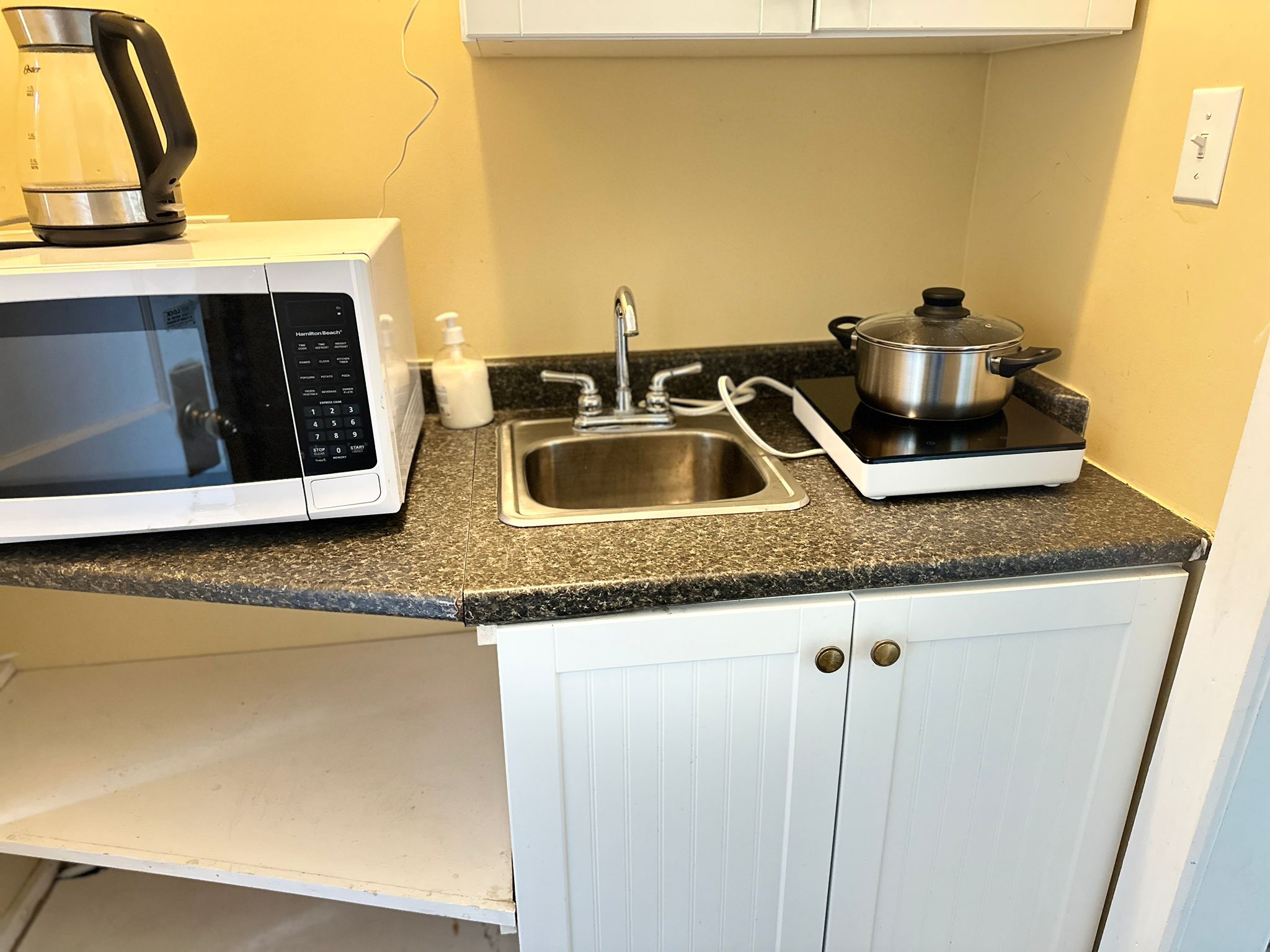 Kitchenette