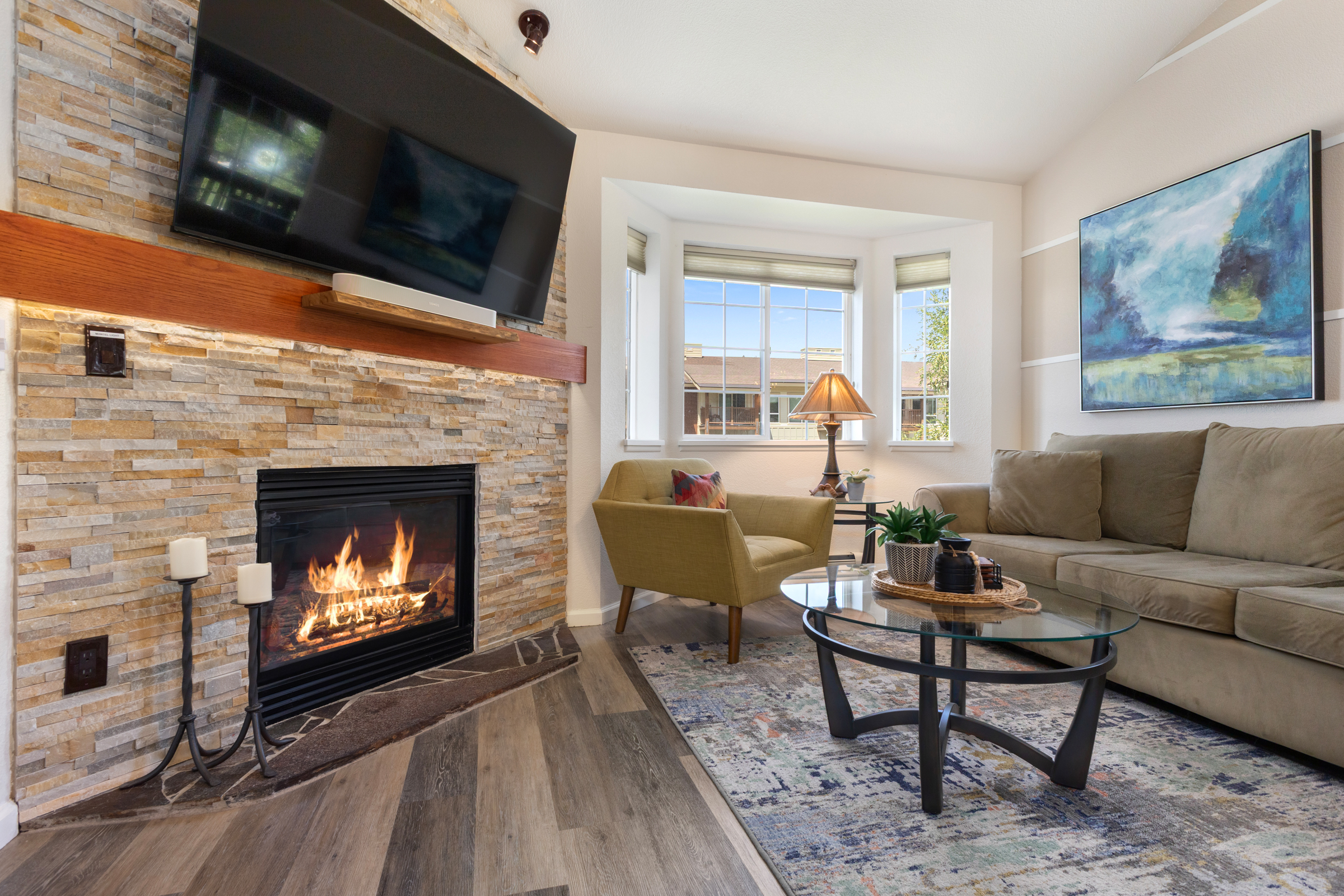 Gas Fireplace | Smart TV