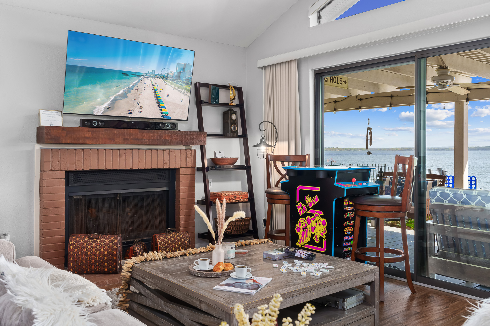 Unwind with a round of Pac-Man or coffee at the game table, then step outside for lakeside breezes and unbeatable views.