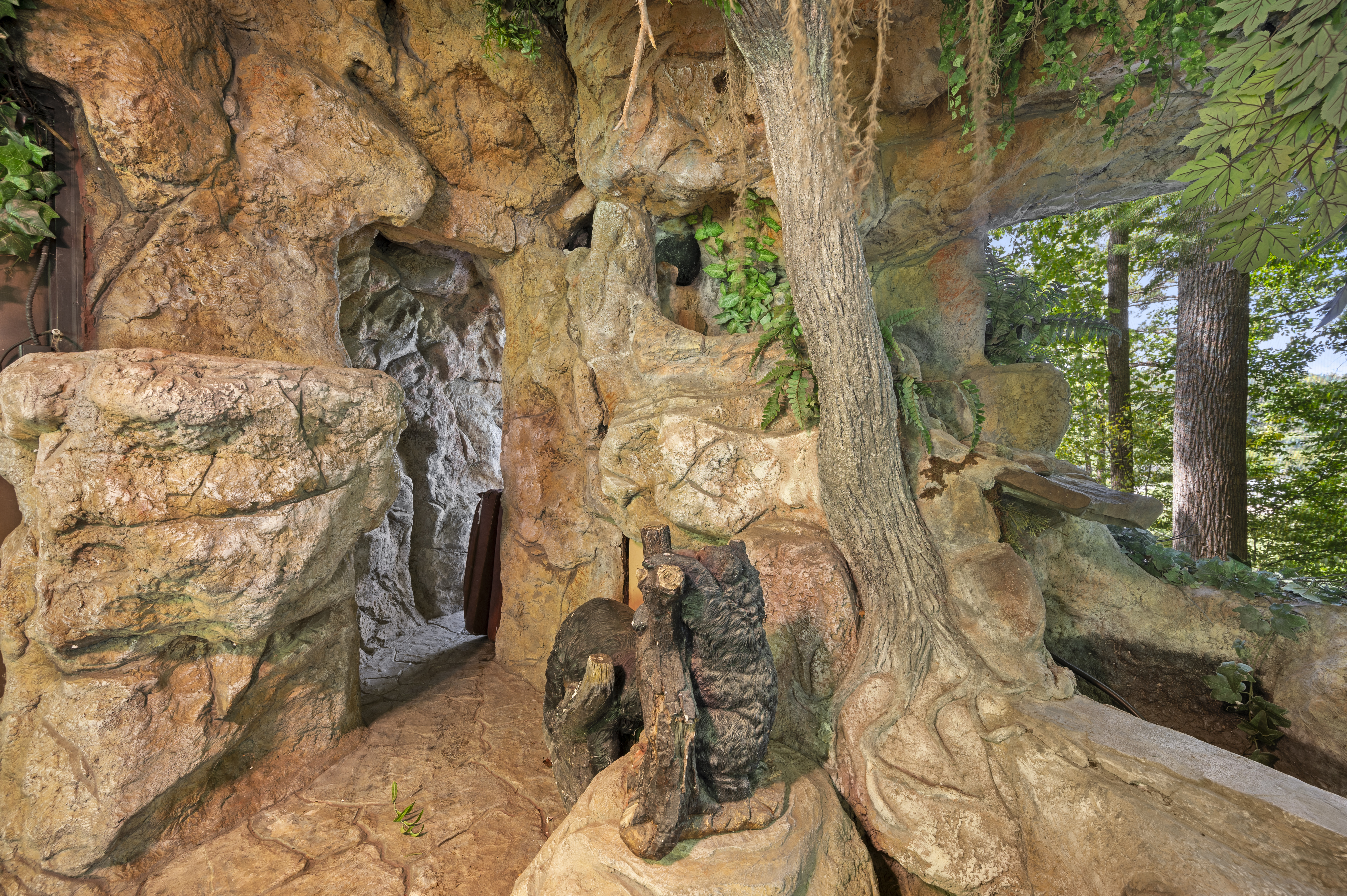Bear Bottom Grotto