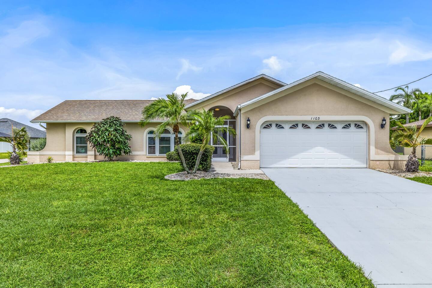 Front of Villa Cormac 