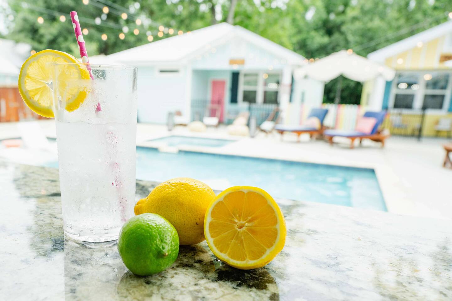 Enjoy the perfect poolside beverage! 