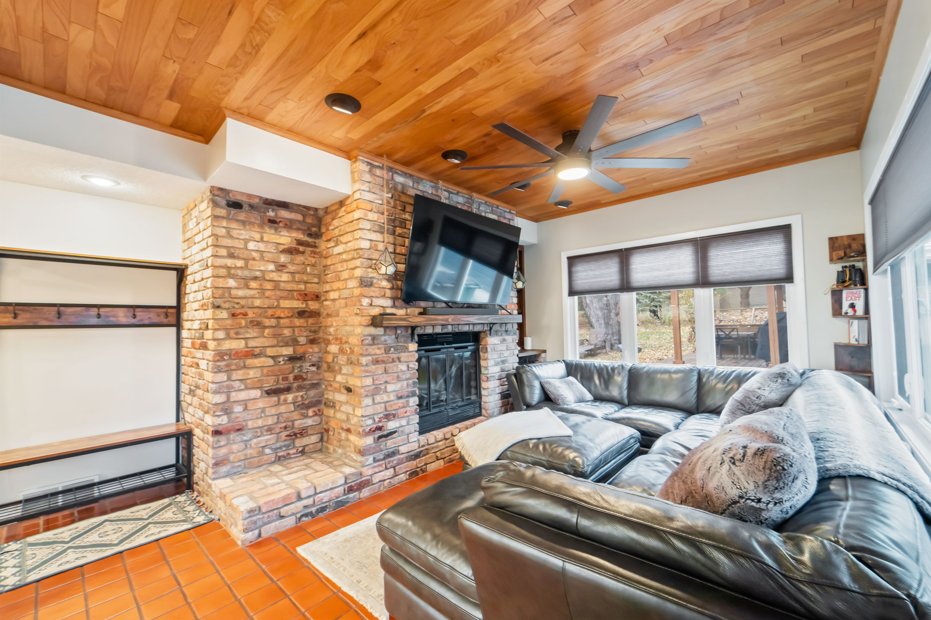 Roku Guest Mode is set up on the TV so you can pick up where you left off on your favorite streaming shows.