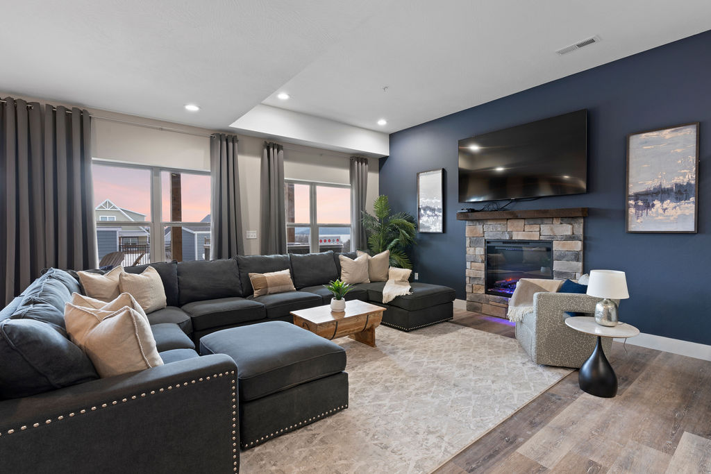 Wind down from your busy day with a movie on the big screen!