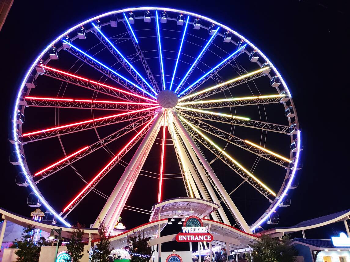 The Ferris Wheel at the Island