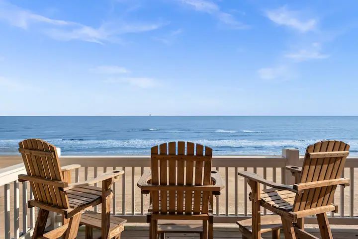 65e783e12f3d4e5391c080524b3be080 | Beachhouse | Texas | TX | Vacation Homes | Galveston | Crystal Beach | Kokomo | Breezy Days | Beachfront Elegance | Sunrise Serenity | Southern Sands Property Management, LLC