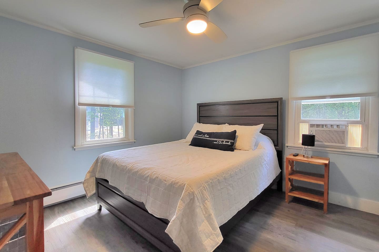 Bedroom 3 with Queen bed and closet