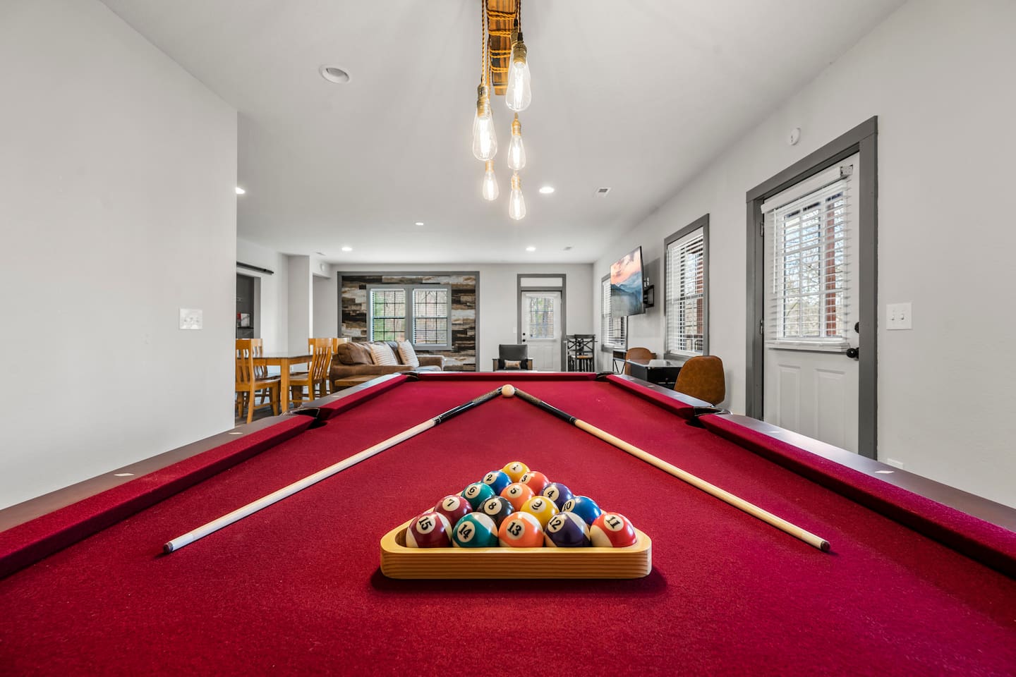 Pool table in Gameroom