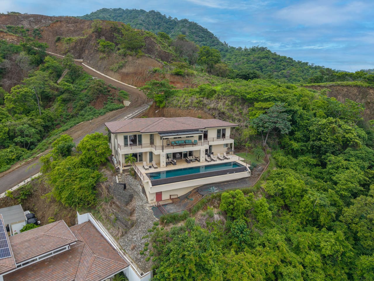 Vistas del Rey, private, secure estate — Santa Cruz, Guanacaste Province — vacation rental