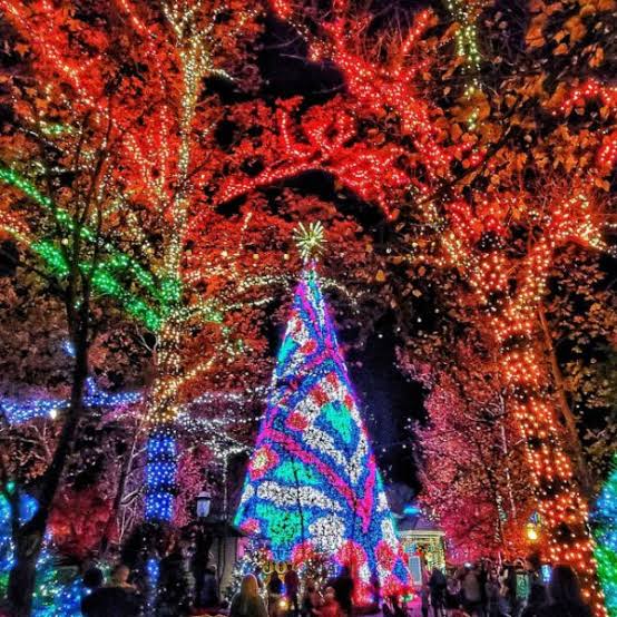 Silver Dollar City Old Time Christmas