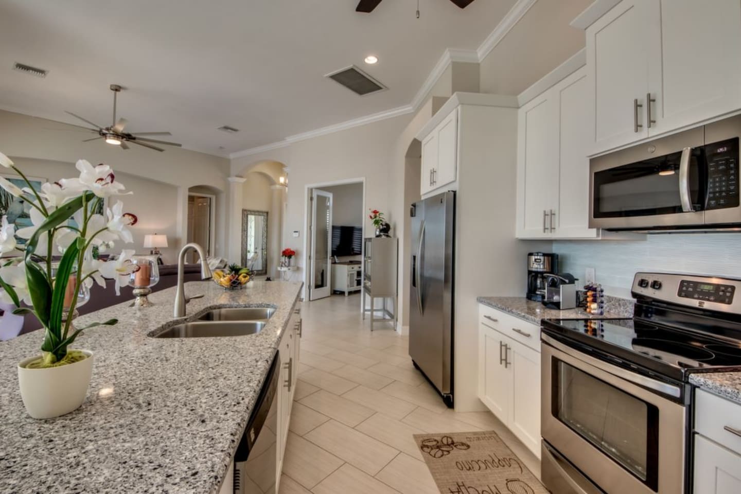 Villa Blissful Bay - Fully equipped Kitchen 