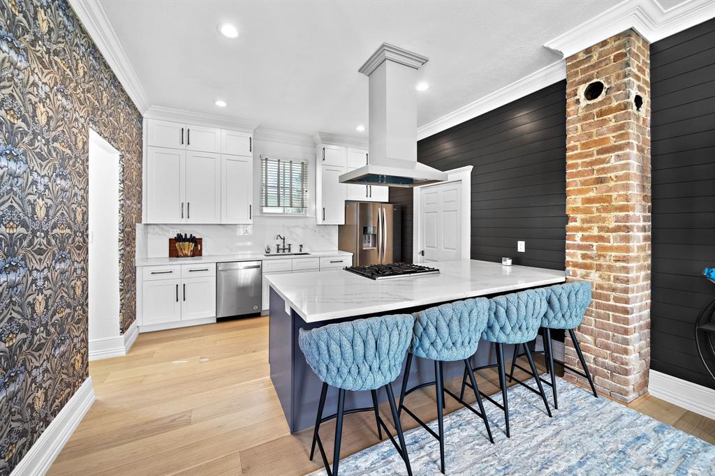 66397540b98541bcb5cded21235881c0 | Beachhouse | Texas | TX | Vacation Homes | Galveston | Crystal Beach | Kokomo | Breezy Days | Beachfront Elegance | Sunrise Serenity | Southern Sands Property Management, LLC