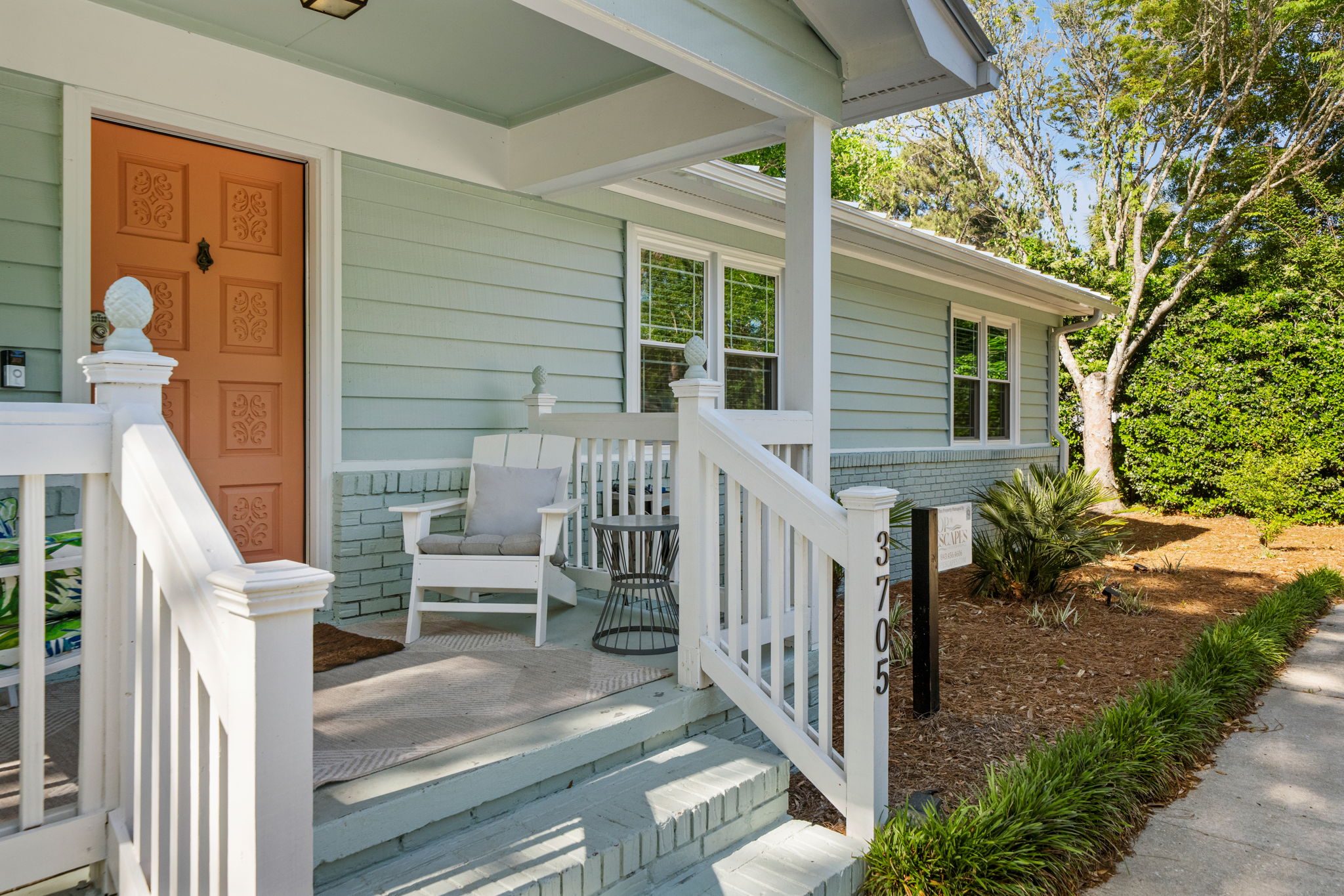 Front Door | IOP Escapes Beach Blessing | 3705 Hartnett Blvd, Isle of Palms, SC