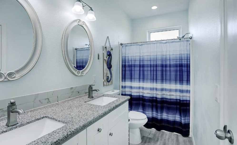 66846b45b0b6461e94414faeff315765 | Beachhouse | Texas | TX | Vacation Homes | Galveston | Crystal Beach | Kokomo | Breezy Days | Beachfront Elegance | Sunrise Serenity | Southern Sands Property Management, LLC