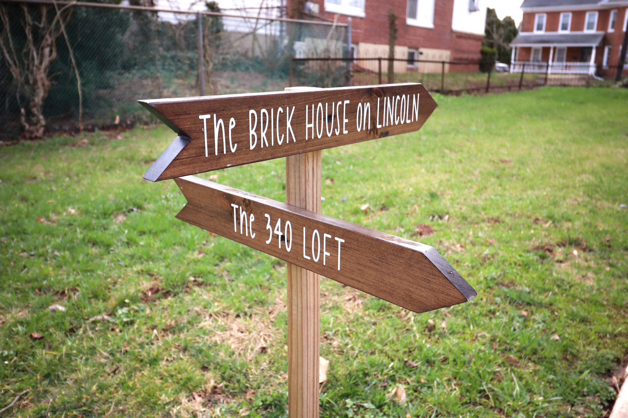 The Brick House on Lincoln Entrance at Sidedoor