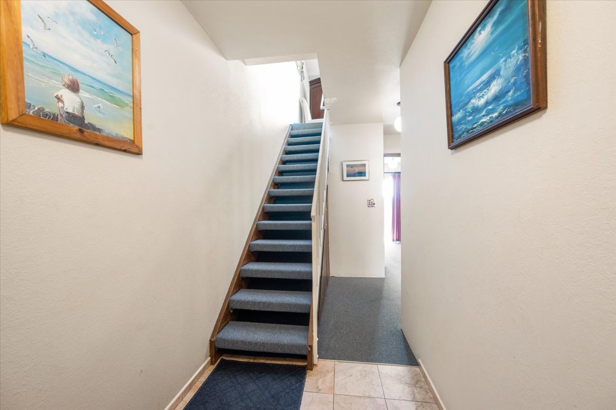 Entry landing