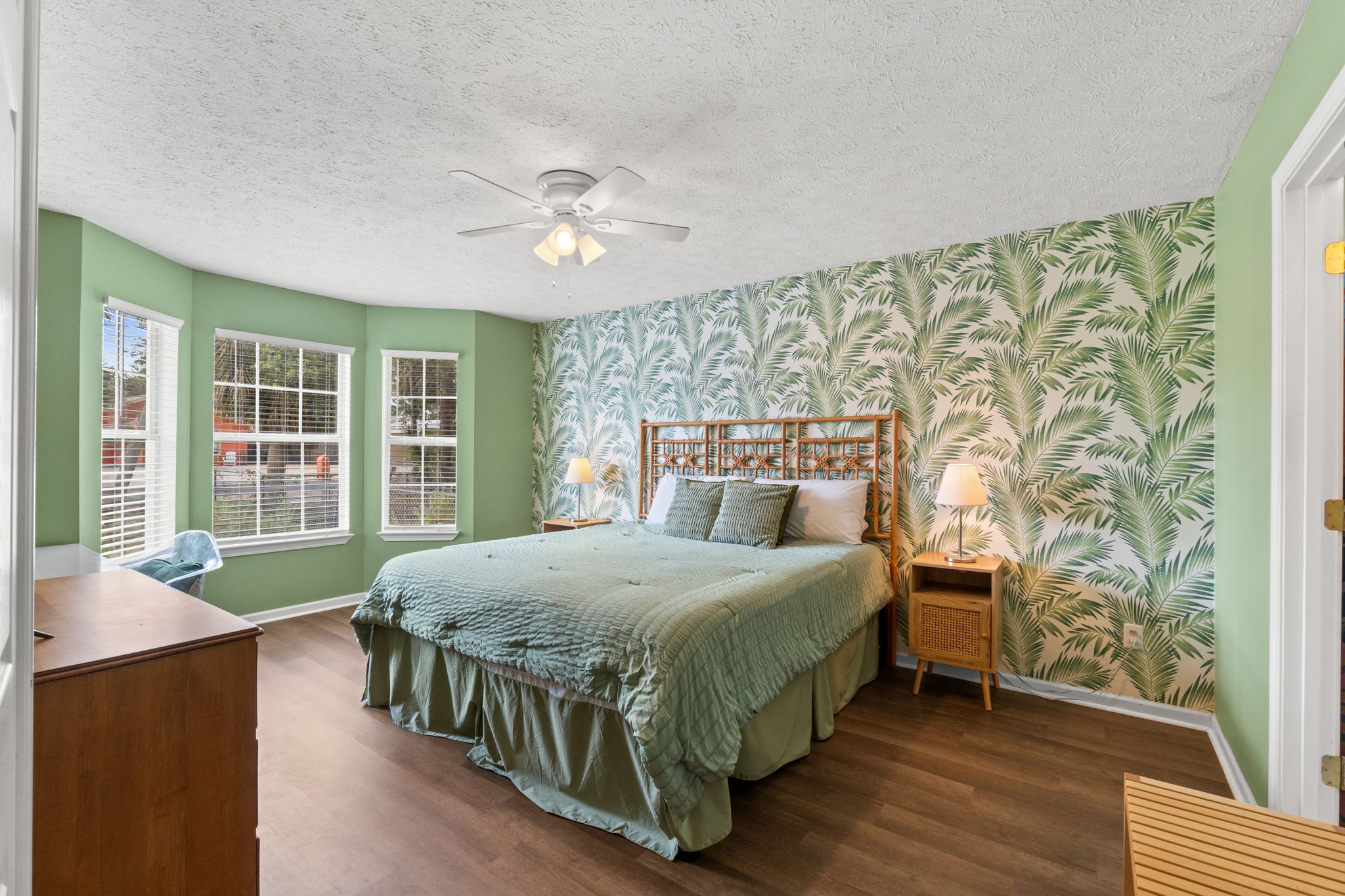 Master Bedroom with King Sized Bed