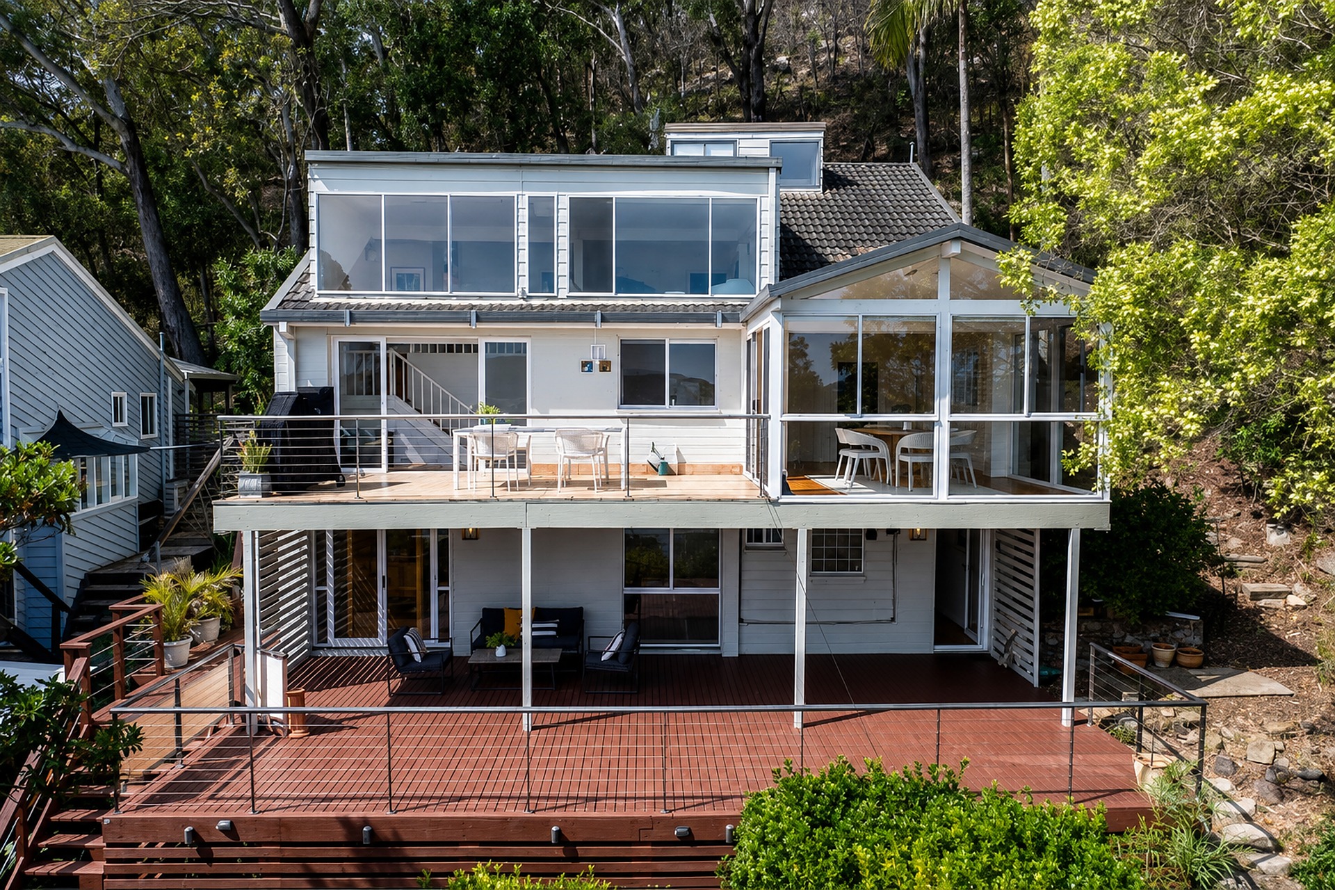 Carinya Coastal Escapes | Bay Views & Bouddi holiday home in Daleys Point
