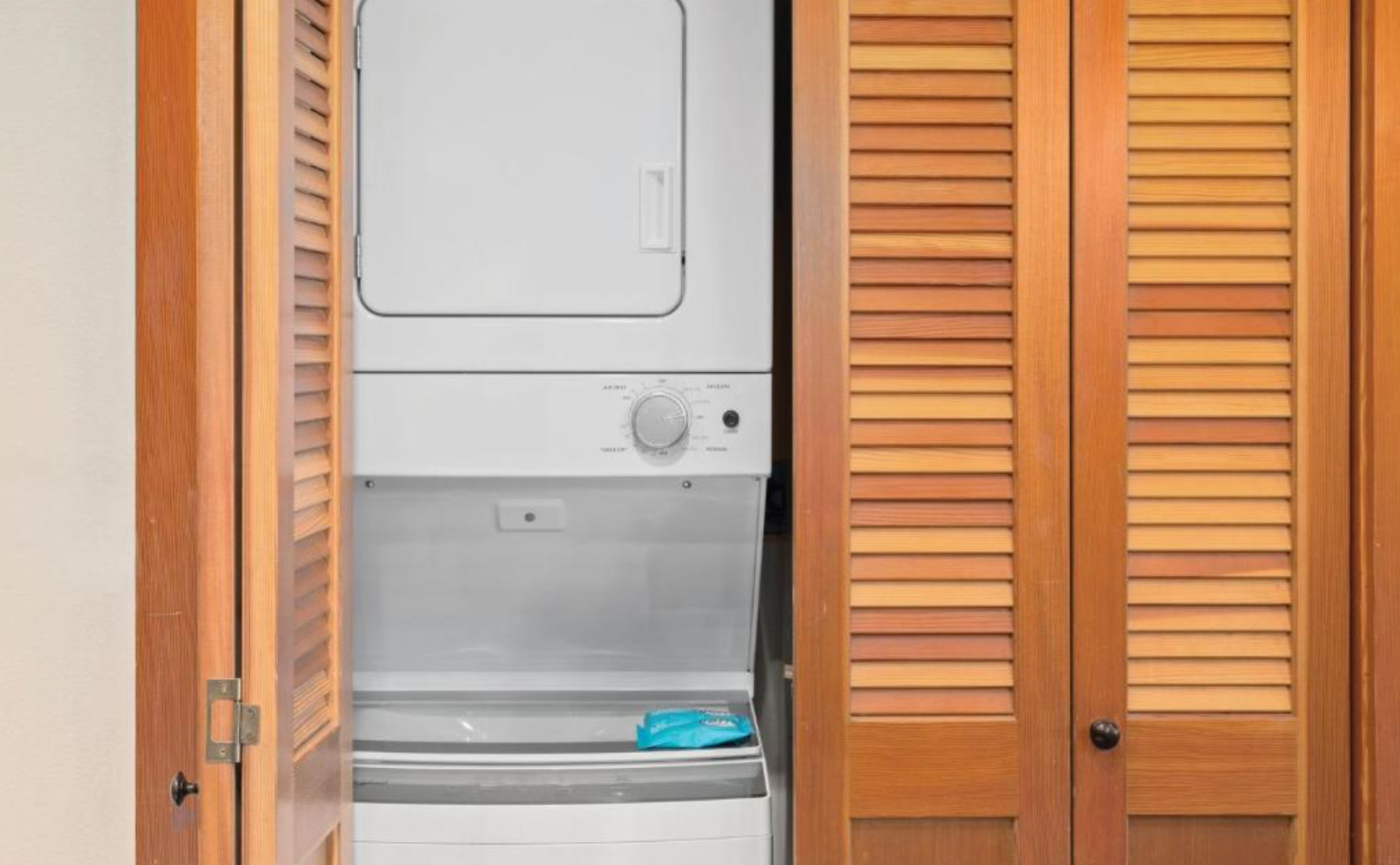 Laundry in unit with supplies provided