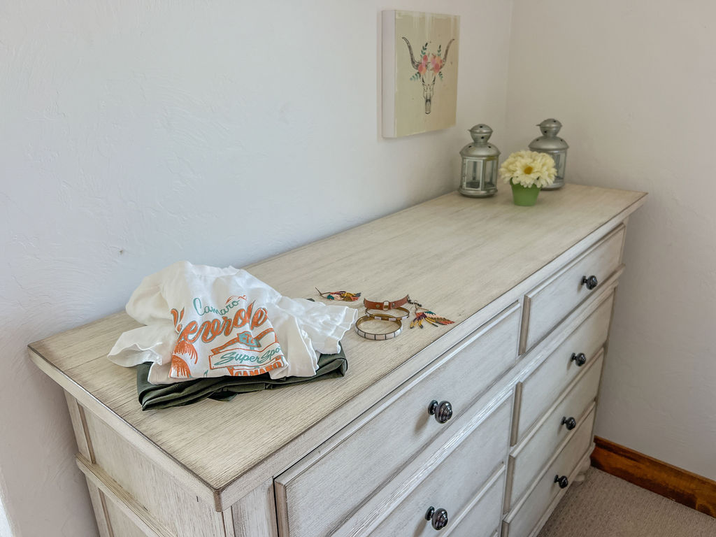 Queen Bedroom Details
