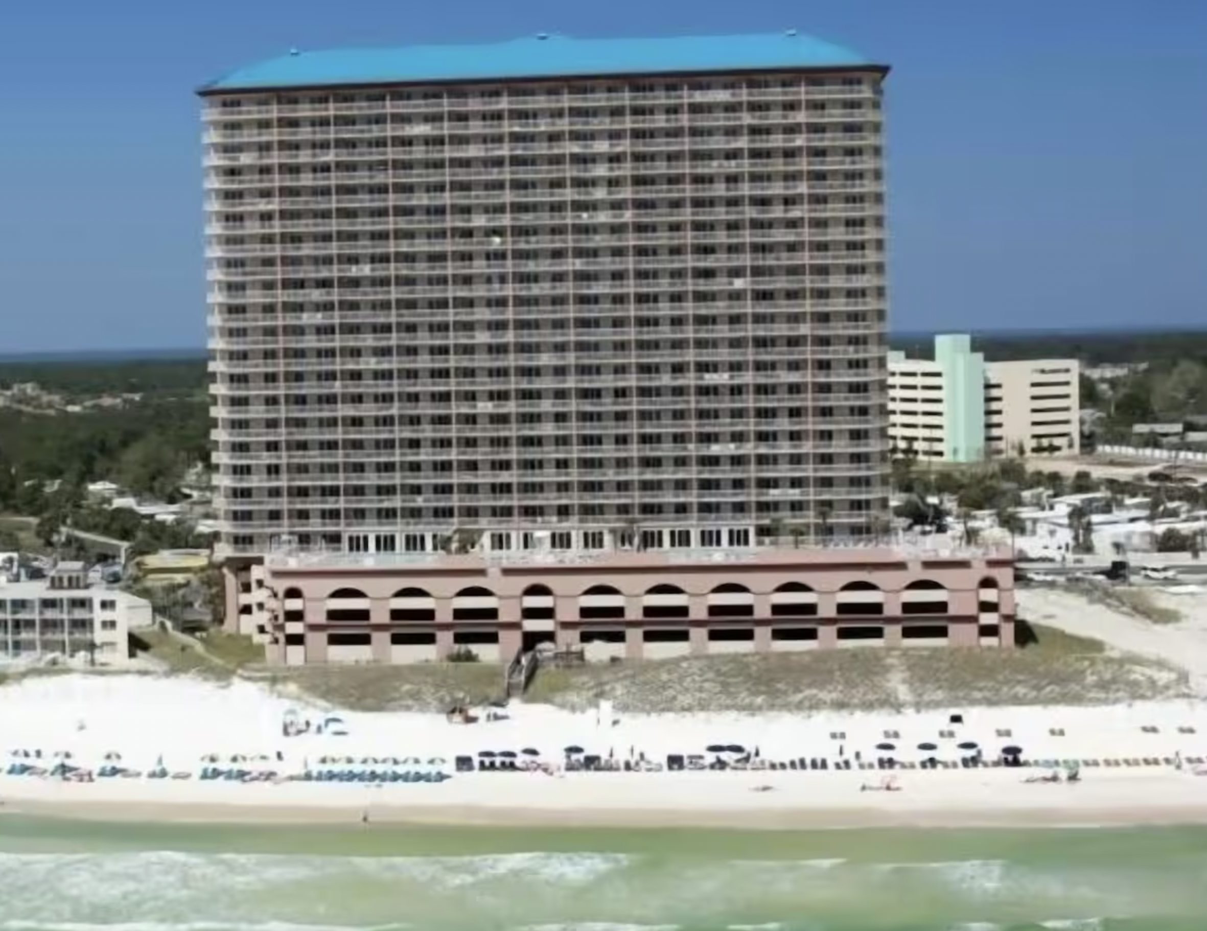 Exterior-Sunrise Beach
