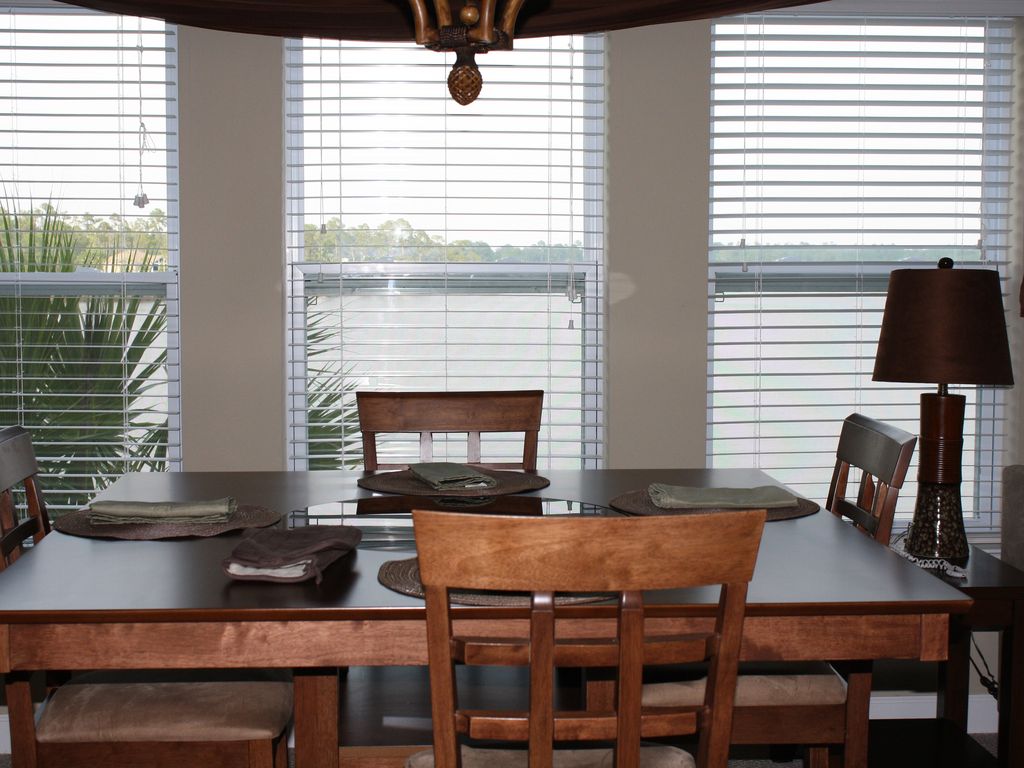 Dining area with view of the bayTypical 3 BR Premium unit
