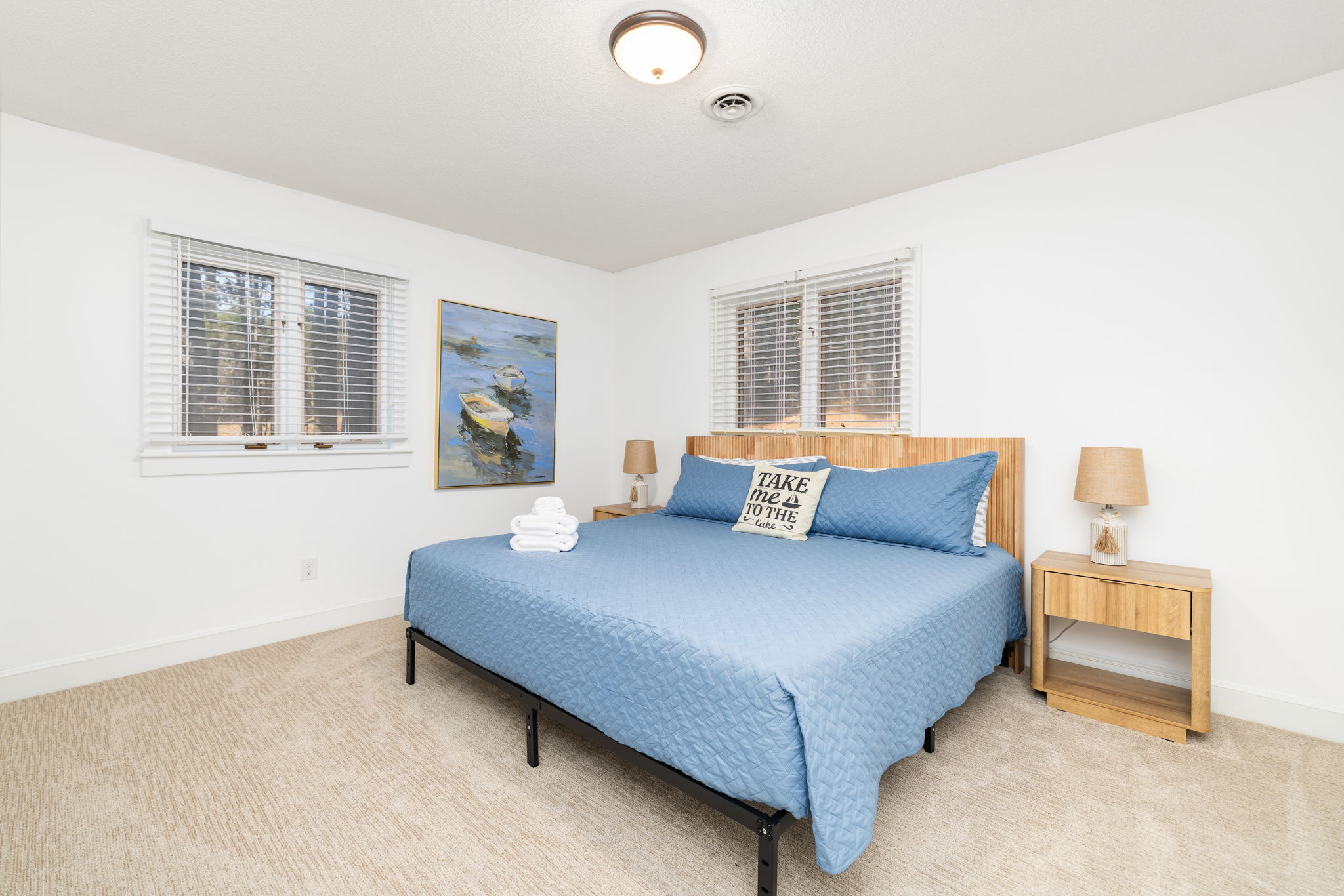 Comfortable king bedroom with 100% cotton sheets.