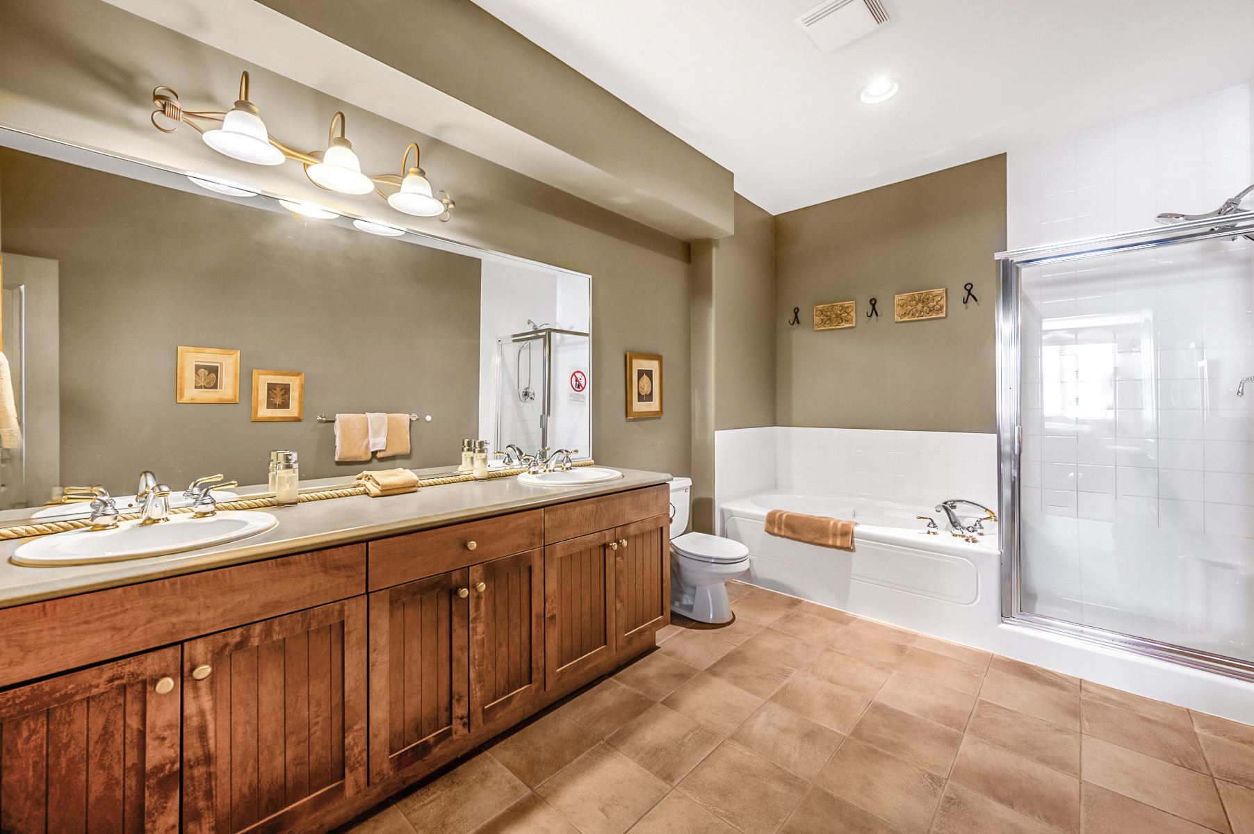 Ensuite Bathroom, with double sink, Soaker Tub and Shower