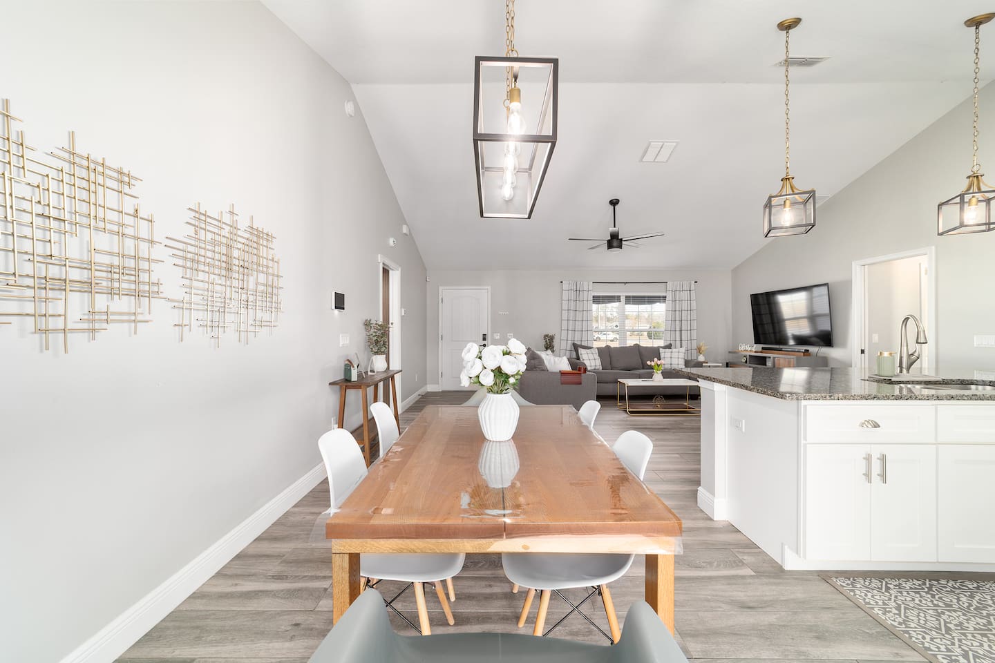A beautiful dining room table that seats 6.