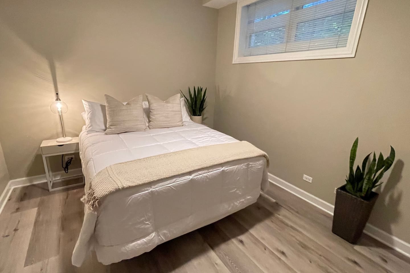 Extra sleeping space ideal for families, friends, or business travelers