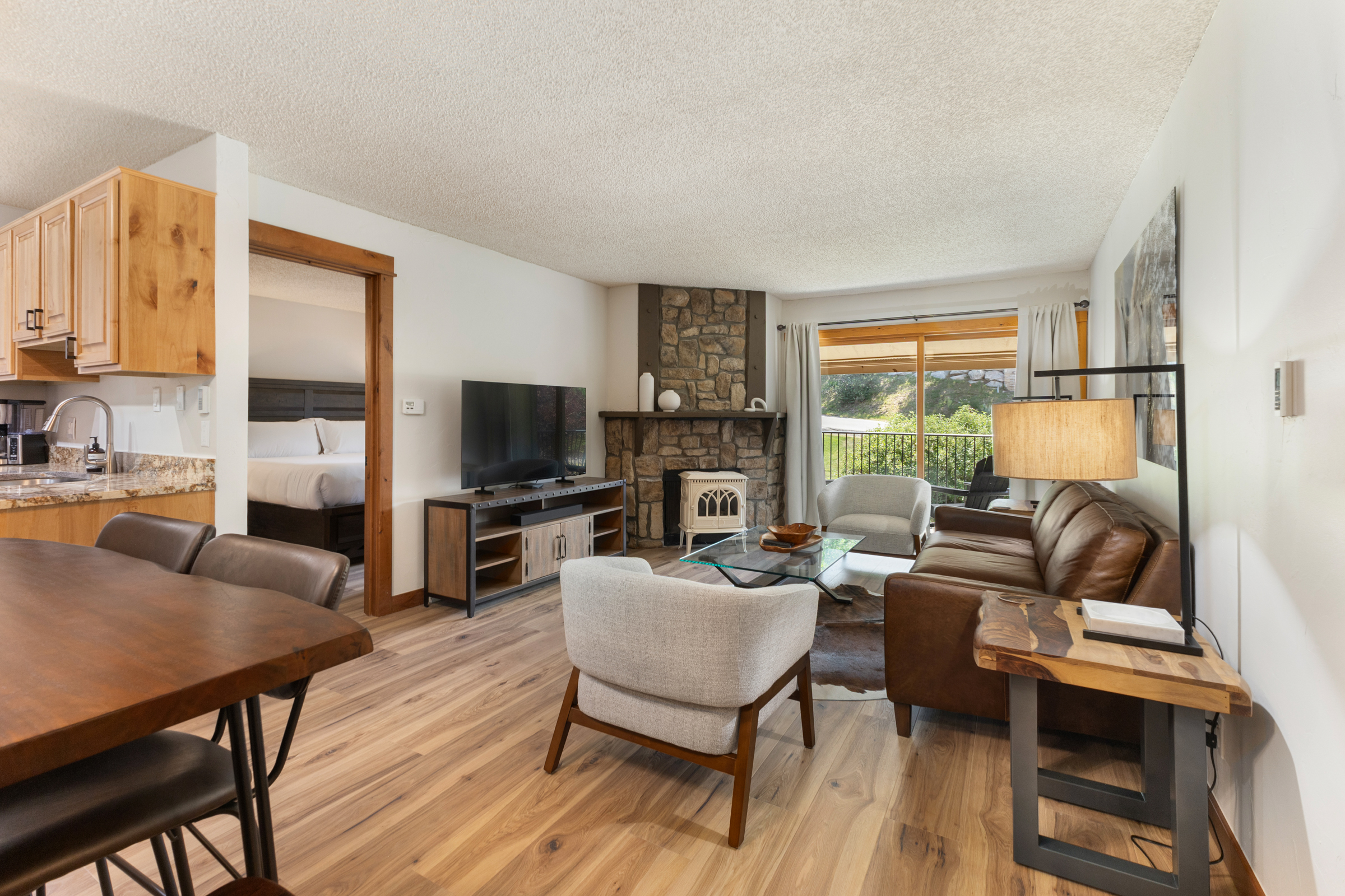 Living Room | SmartTV