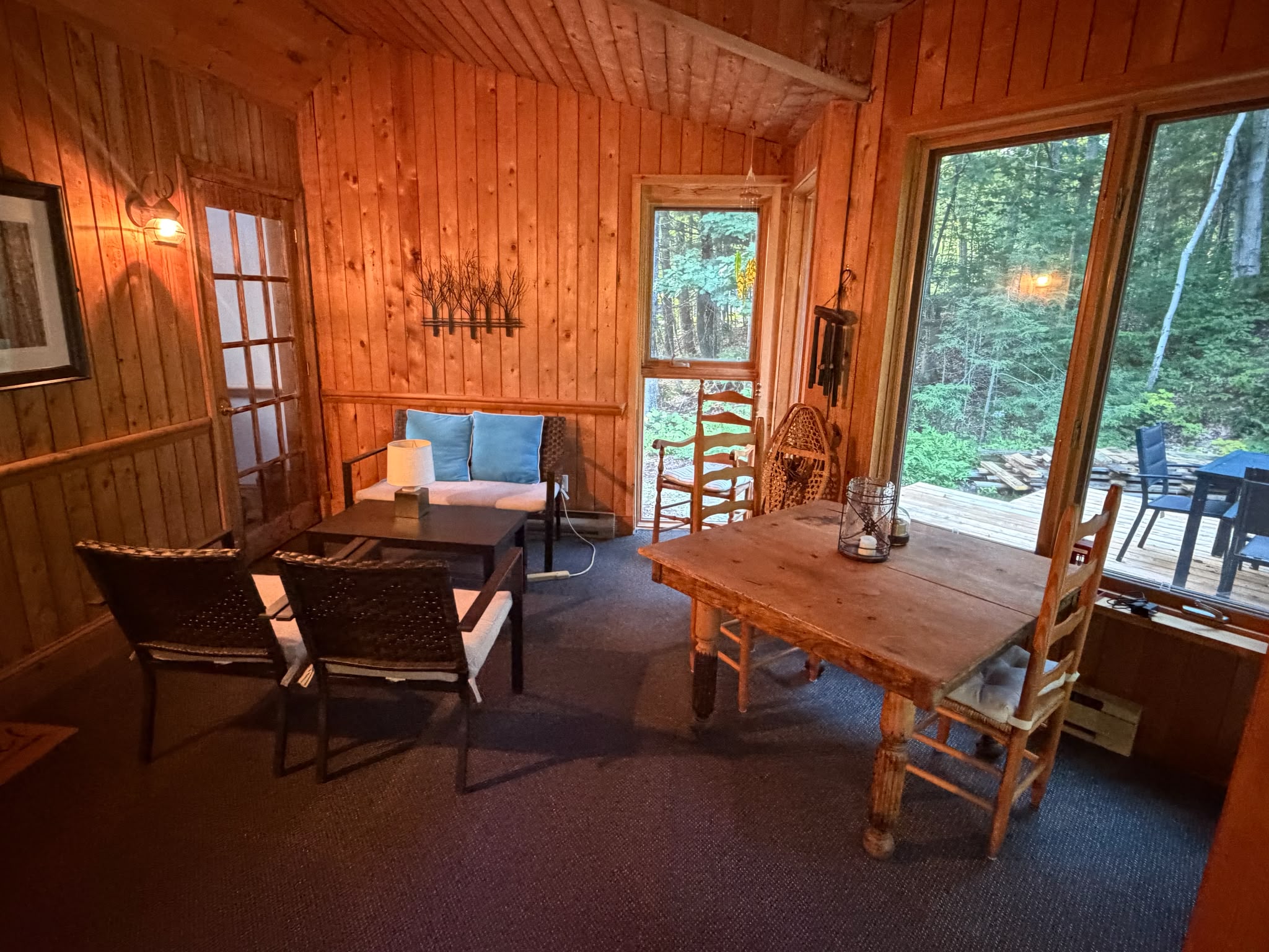 Seating area off main cottage entry hallway