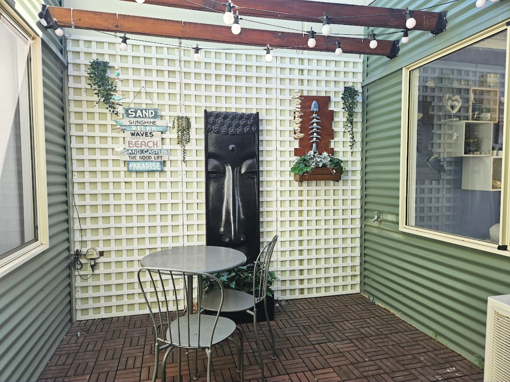 Private Courtyard, lovely in the sunshine right in the middle of the home with sliding glass door access from the hallway