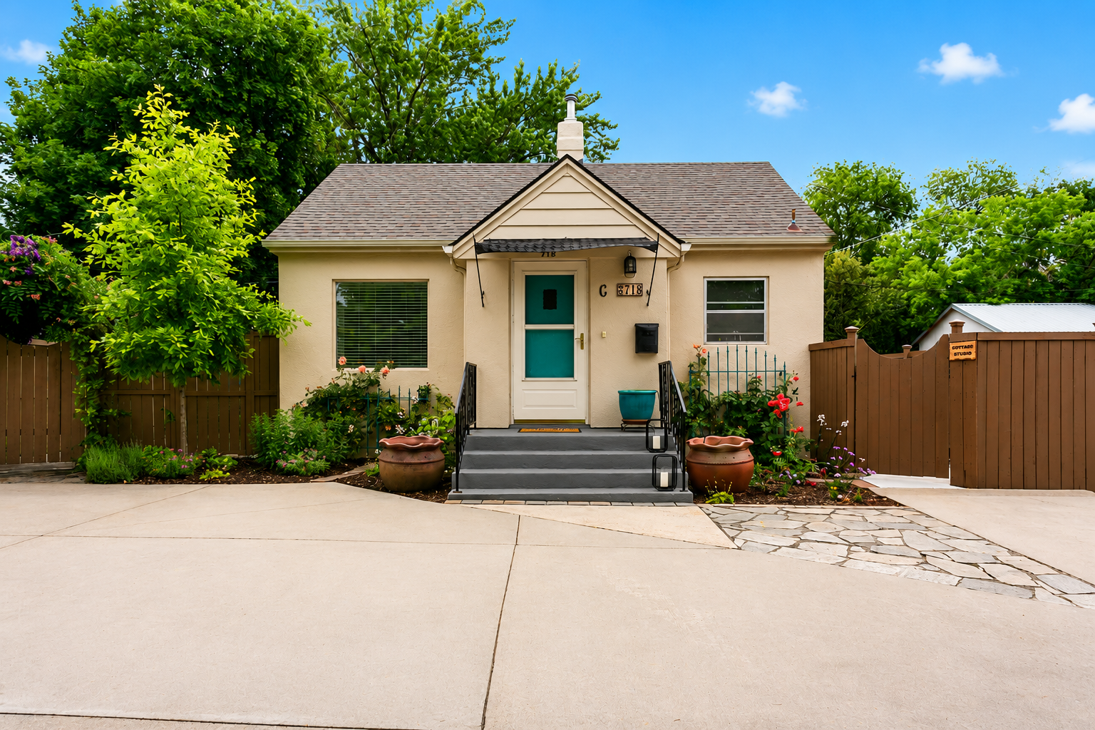 1938 Cottage | Newly Remodeled | Coveted North End 2