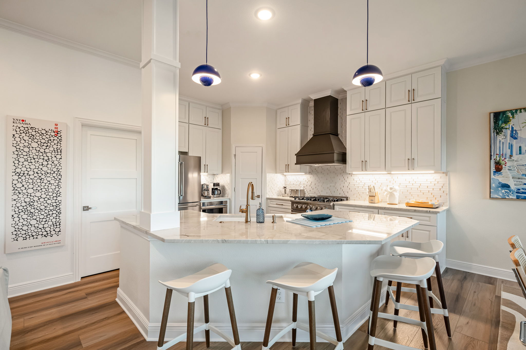 Spacious kitchen island with bar seating — ideal for casual dining and entertaining.