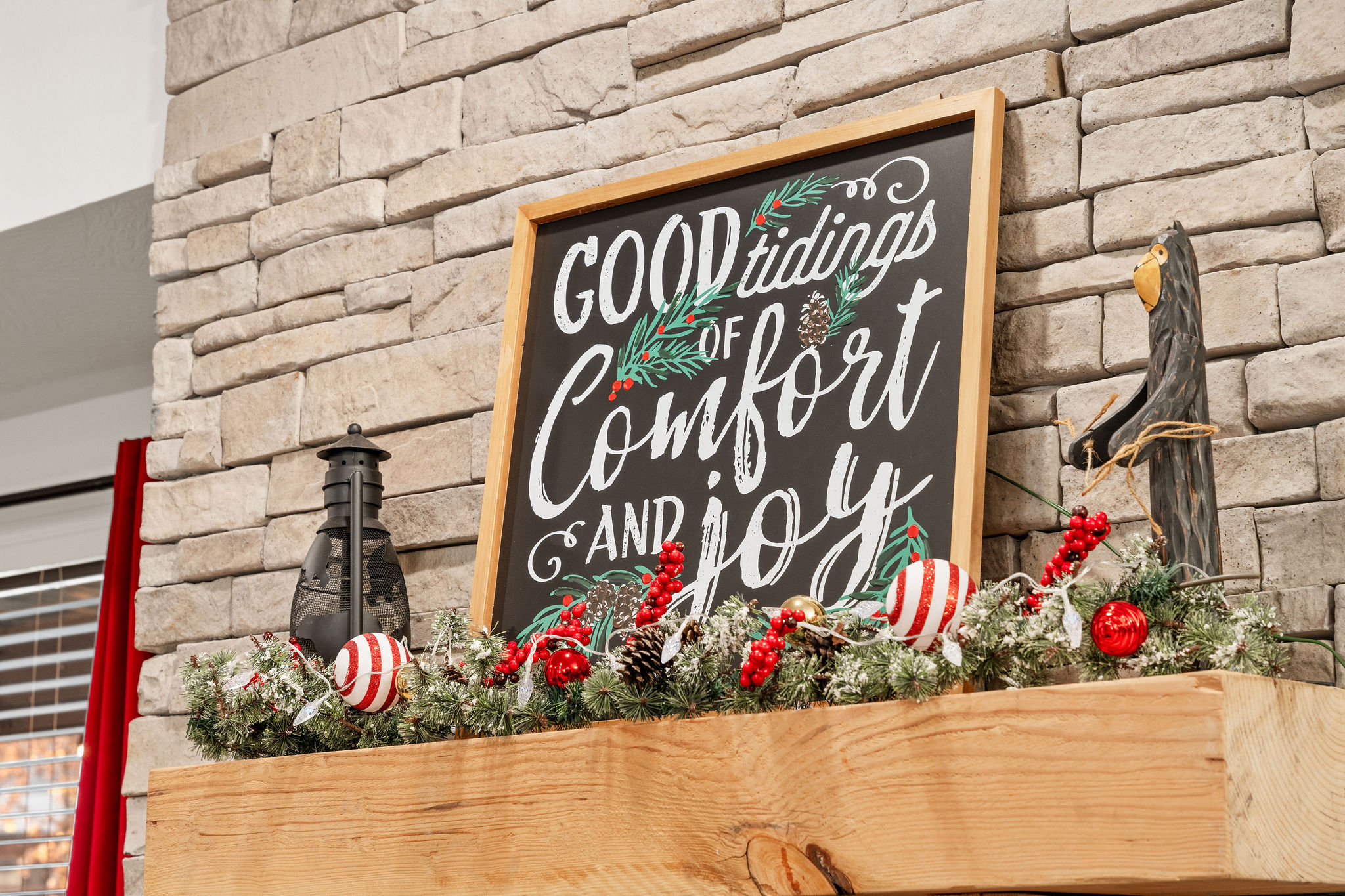 We hope that our cabin will bring you joy this season!