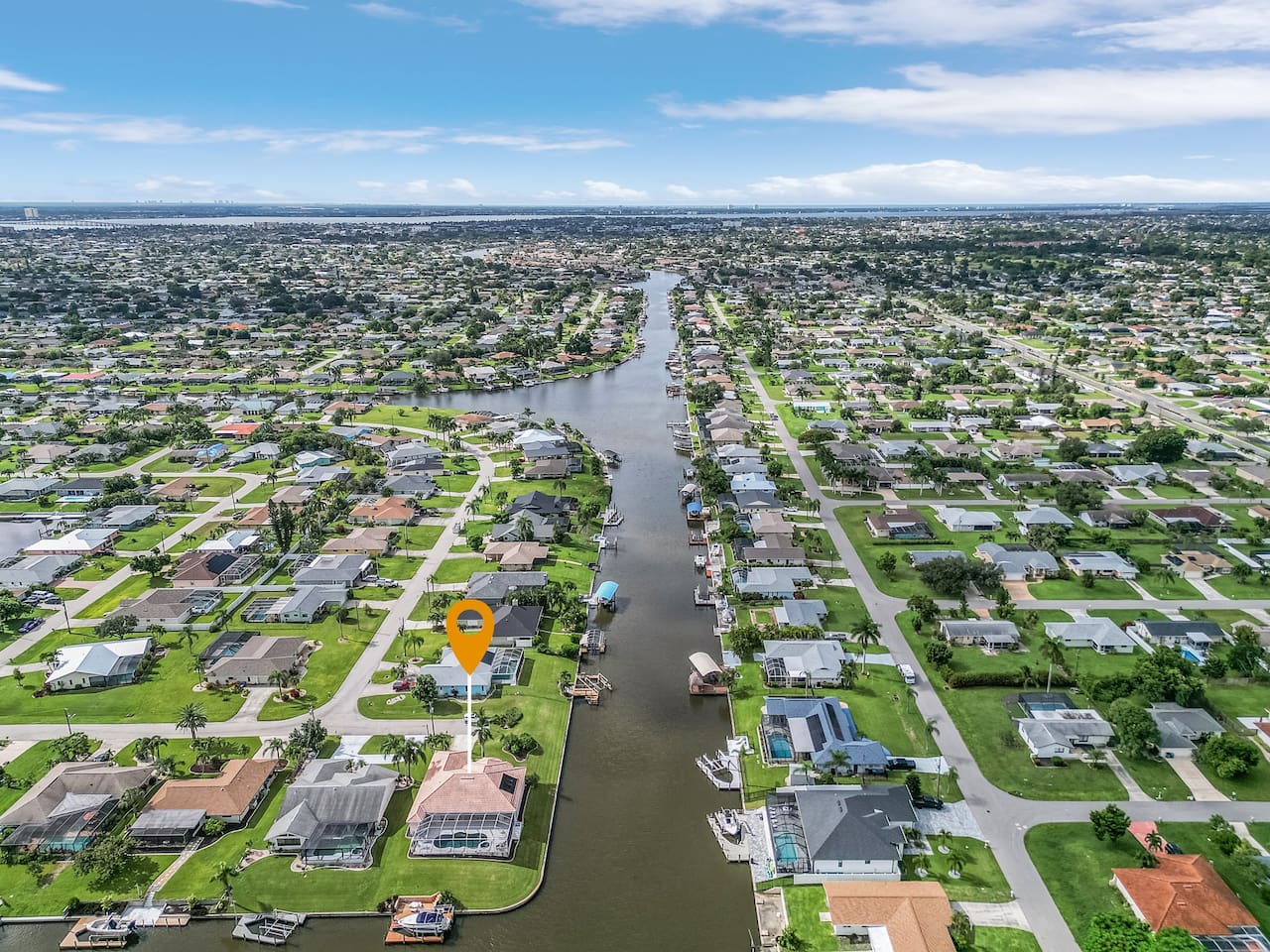 Stunning aerial views from above—your boater's paradise awaits!