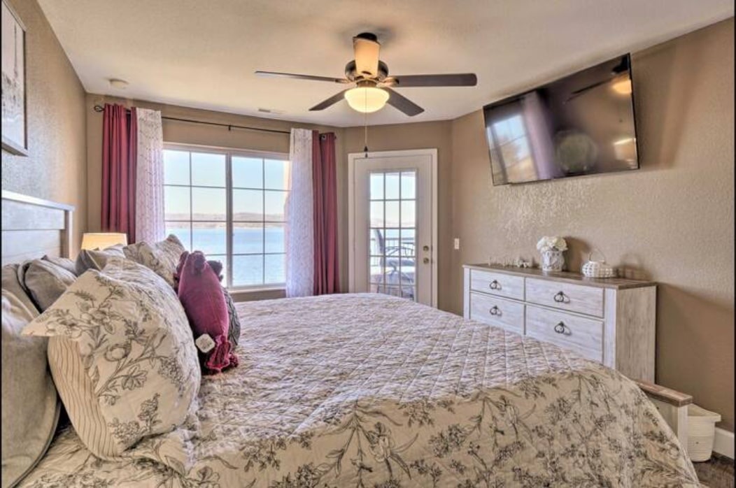 Lake views right from your window!