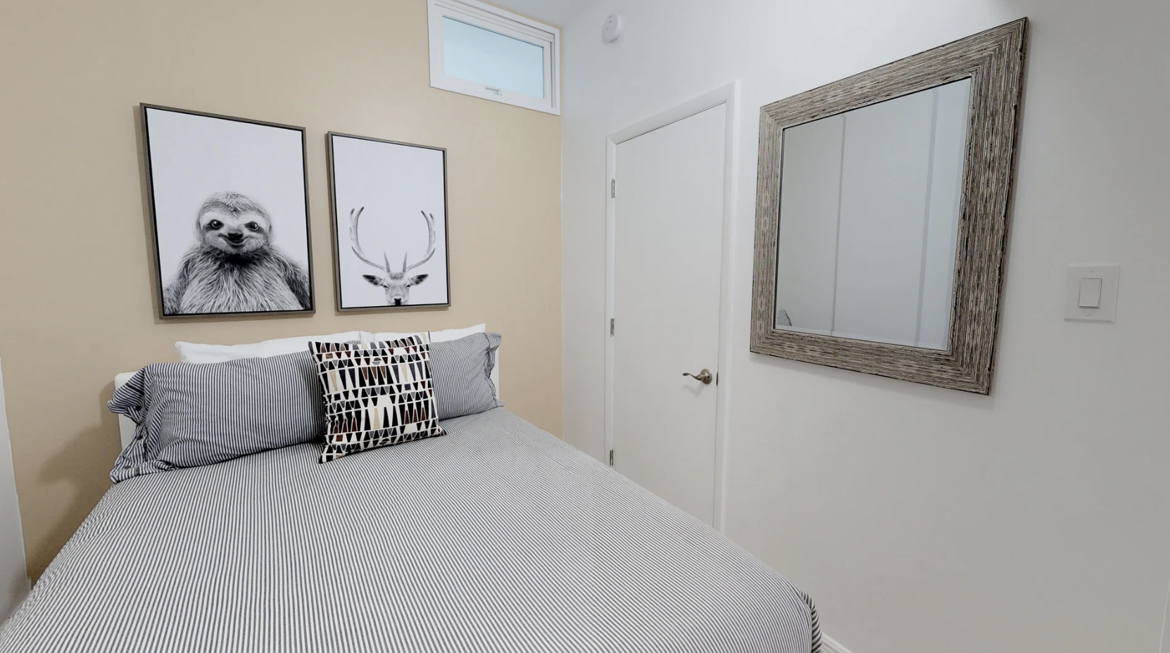 DEN with a queen bed size