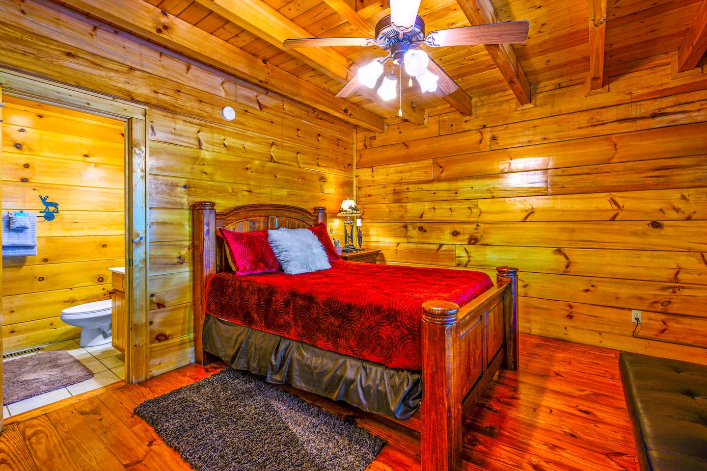 Bedroom 2 with en-suite bathroom