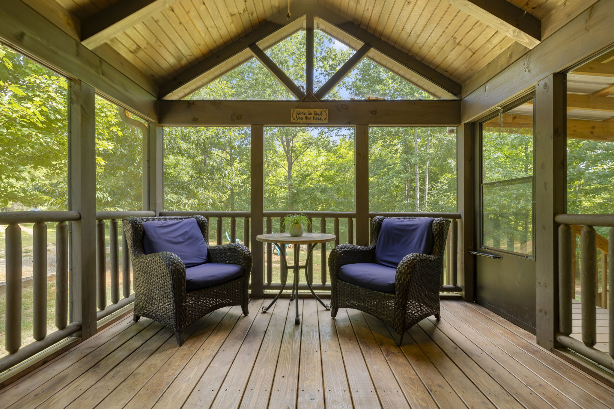 Screened in porch
