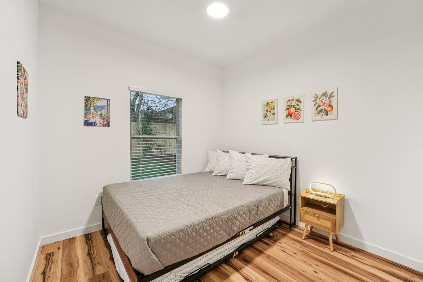 2nd bedroom has a Queen size bed, with a twin size trundle available underneath with extra blanket and pillow in the closet.