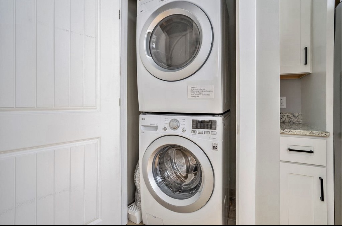 Take advantage of the convenience of a full size washer and dryer during your stay! Off of the kitchen, in a closet you will find a full size washer and dryer.